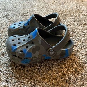 Crocs